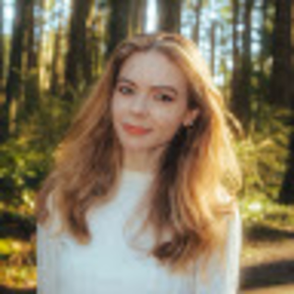 Meet your Posher, Lara emma